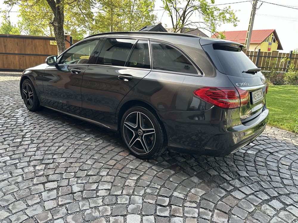 Mercedes C300 4 matic