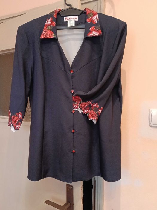 Рокля и блуза на Карина-Русе