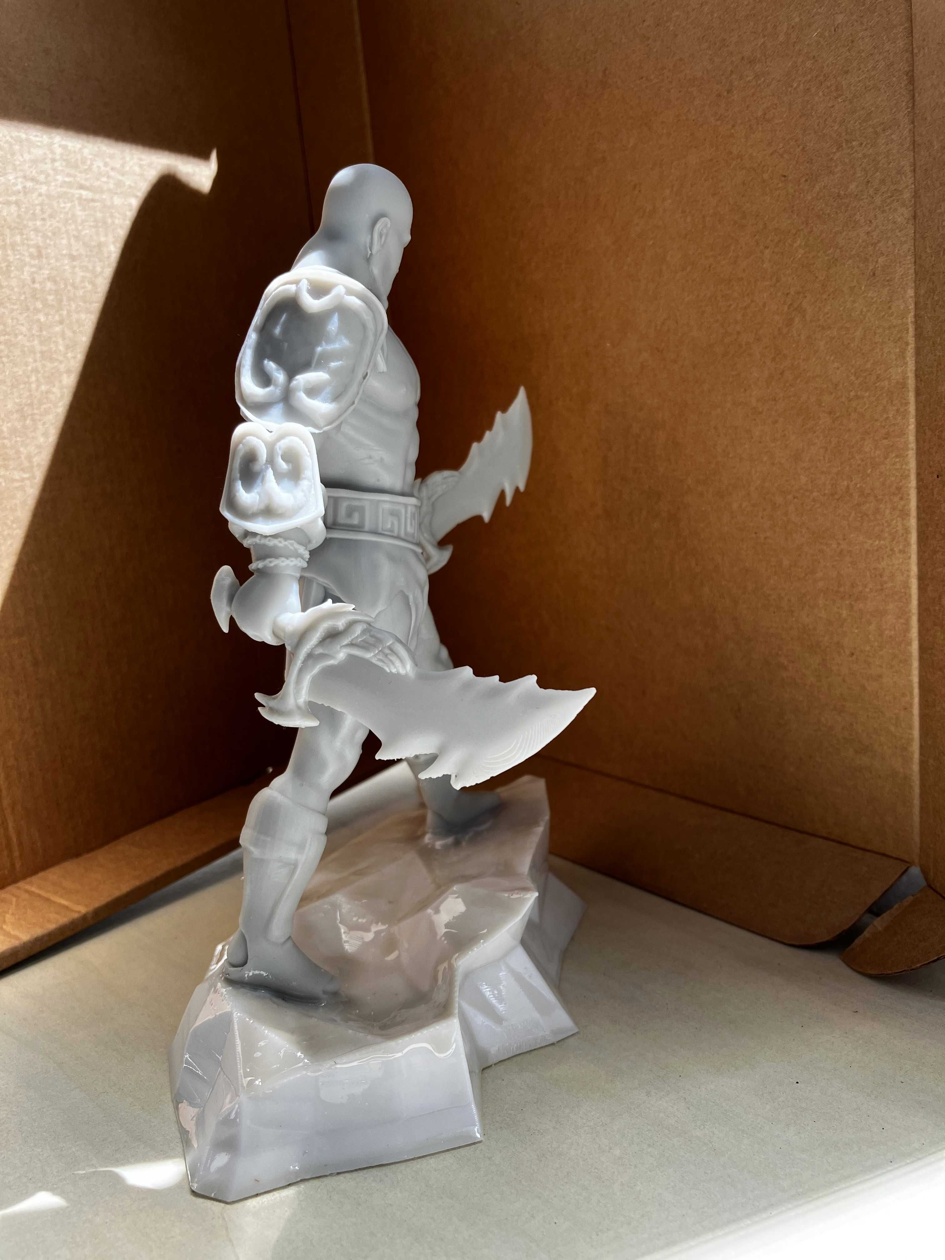 God of War Kratos колекционерска фигурка за оцветяване