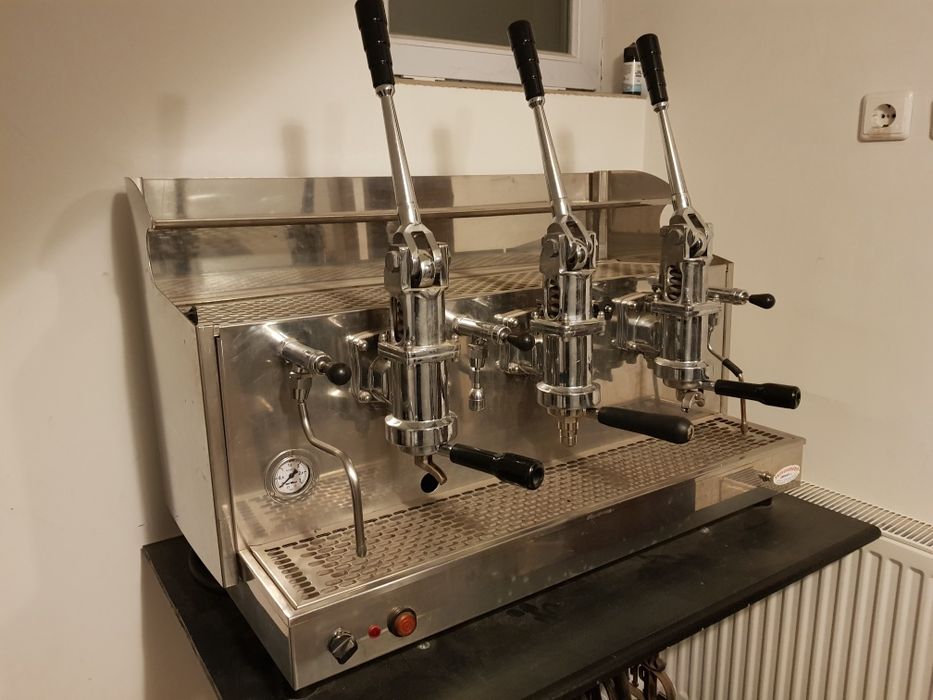 Espressor mecanic (parghii),3 grupuri