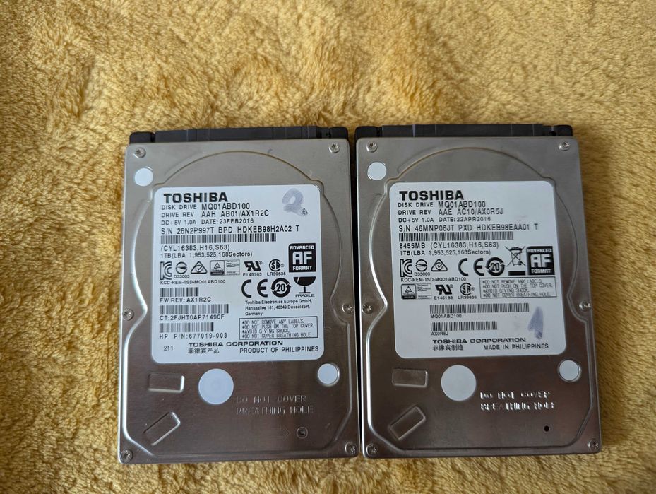 2x HDD 1TB Toshiba MQ01ABD100