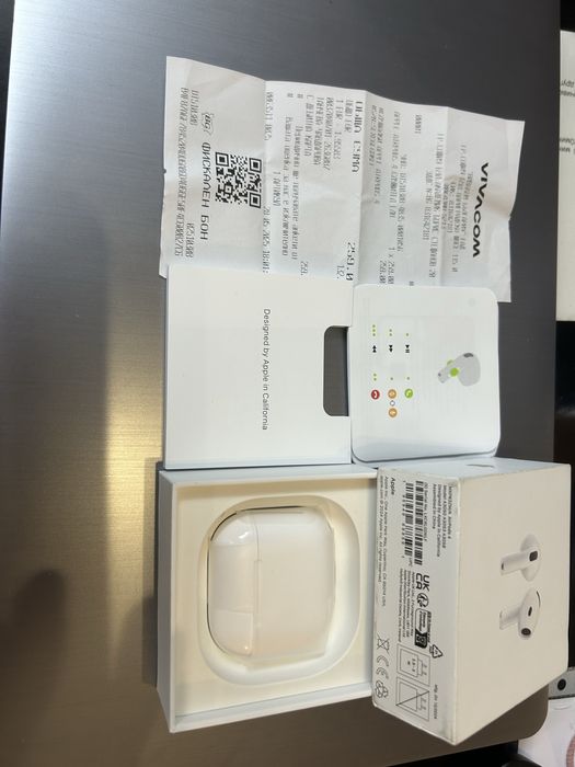 Apple - Airpods 4