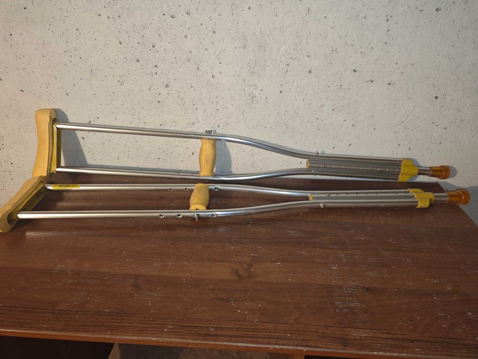 Костыли лёгкие станция метро Москва