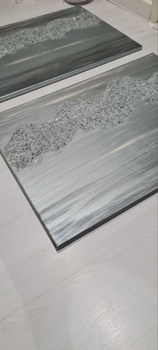 Tablou vopsea acrilica si sticla sparta