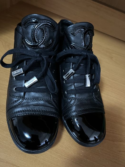 Papucii piele damă Chanel