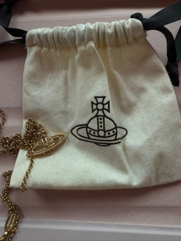 Viviene Westwood колие