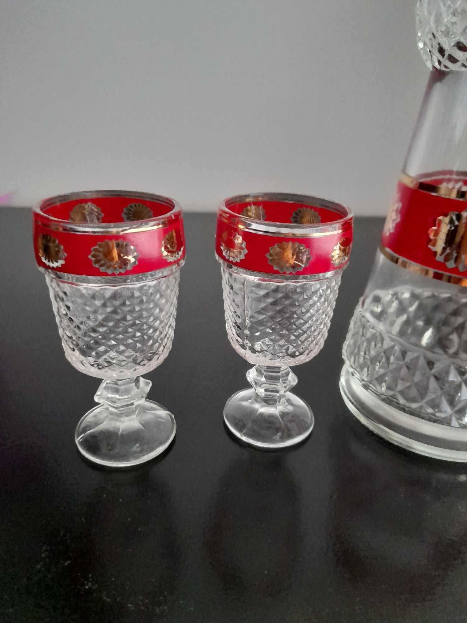 Ретро сервиз за ракия със златен кант