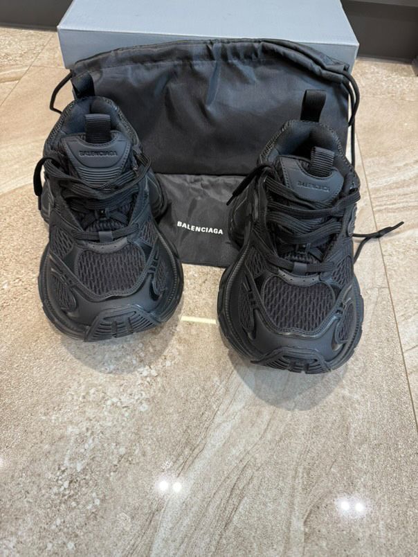 Обувки Balenciaga Bouncer chunky-sole
