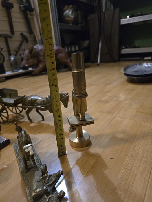 Statuete din bronz masiv