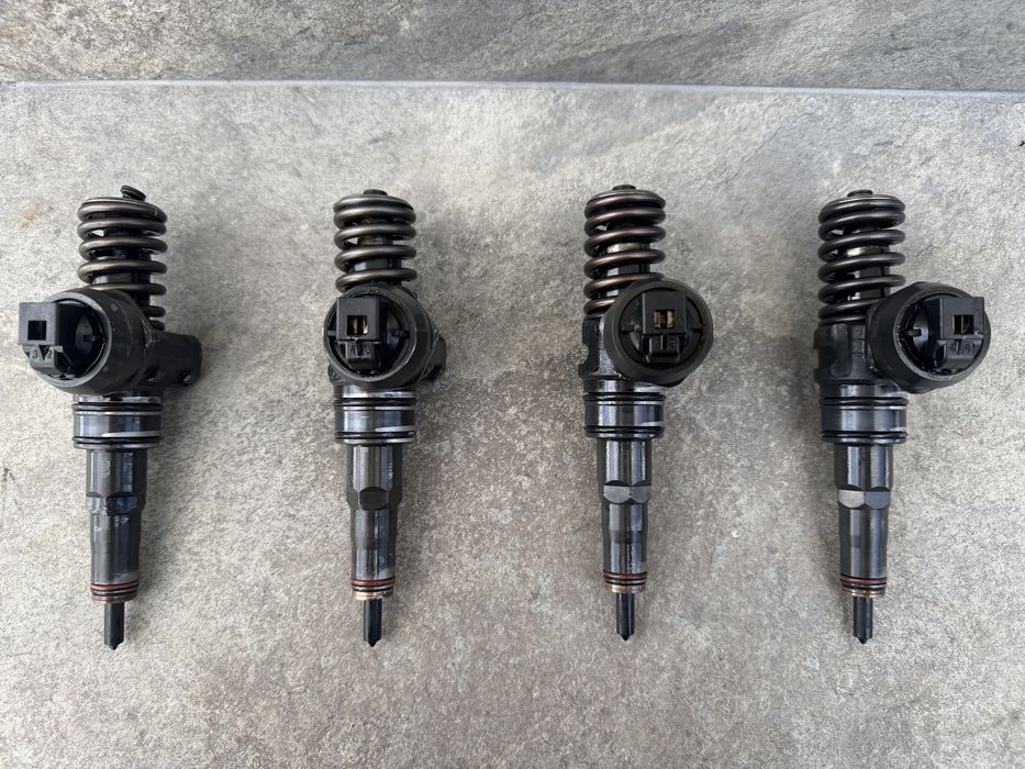Set 4 injectoare PD 1.9 TDI ARL/ASZ Cod AL  Vw seat skoda audi