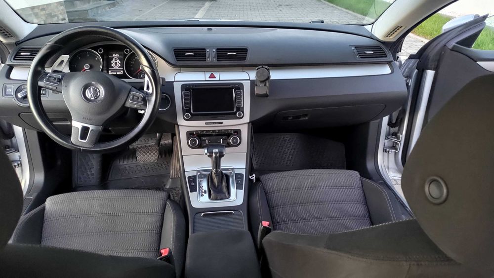 VW Passat CC, 2.0 TDI, 170 CP, 2009, DSG, Euro 5, argintiu