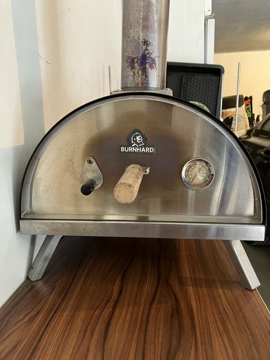 Фурна/Пещ за пица,хляб BURNHARD NERO на дърва,пелети,газ