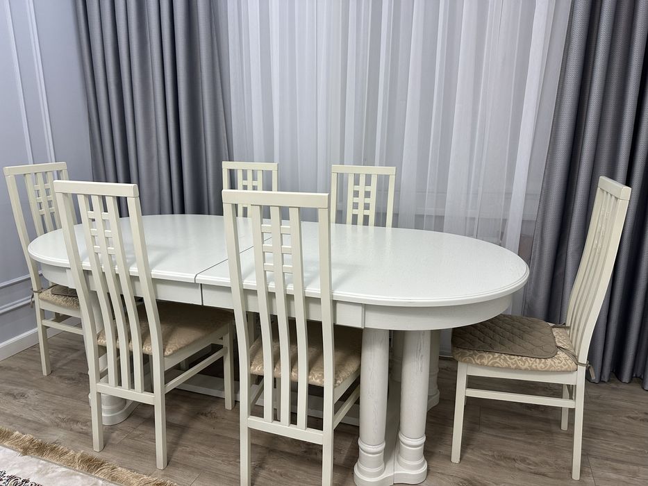 Продам стол и стулья