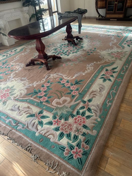 Ковер шерстяной толстый