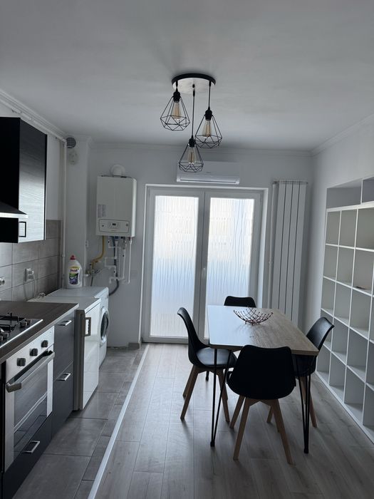 Apartament de închiriat