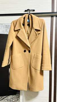 Продается пальто в отличнейшем состоянии 46-48
