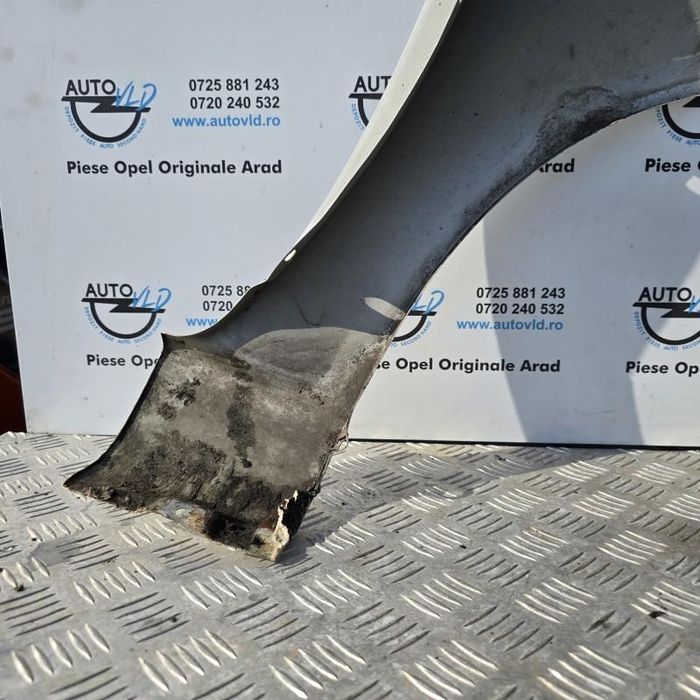 Aripa fata stanga Opel Zafira B