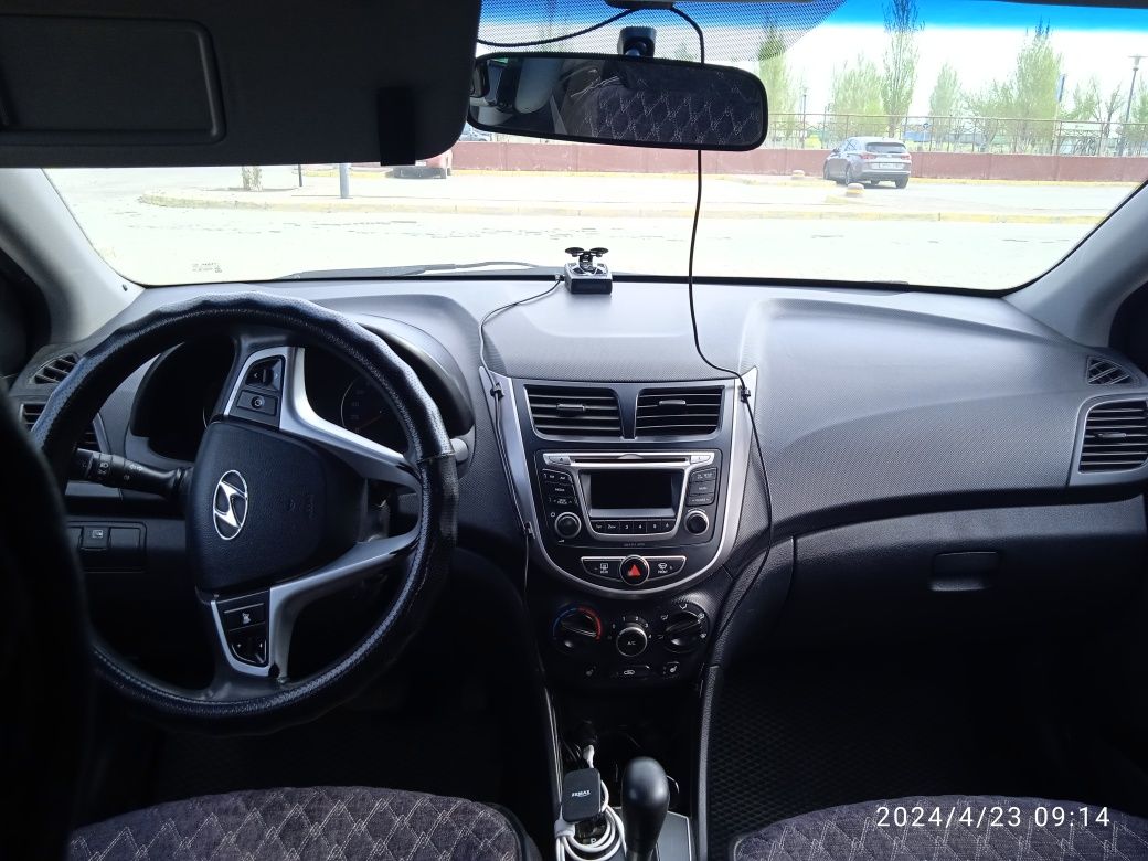 Hyundai Solaris/Accent