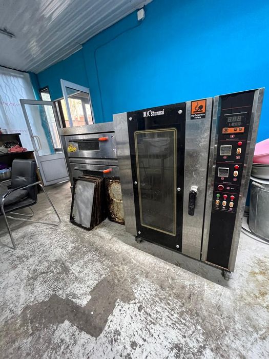 Печь конвекционная на 8листов