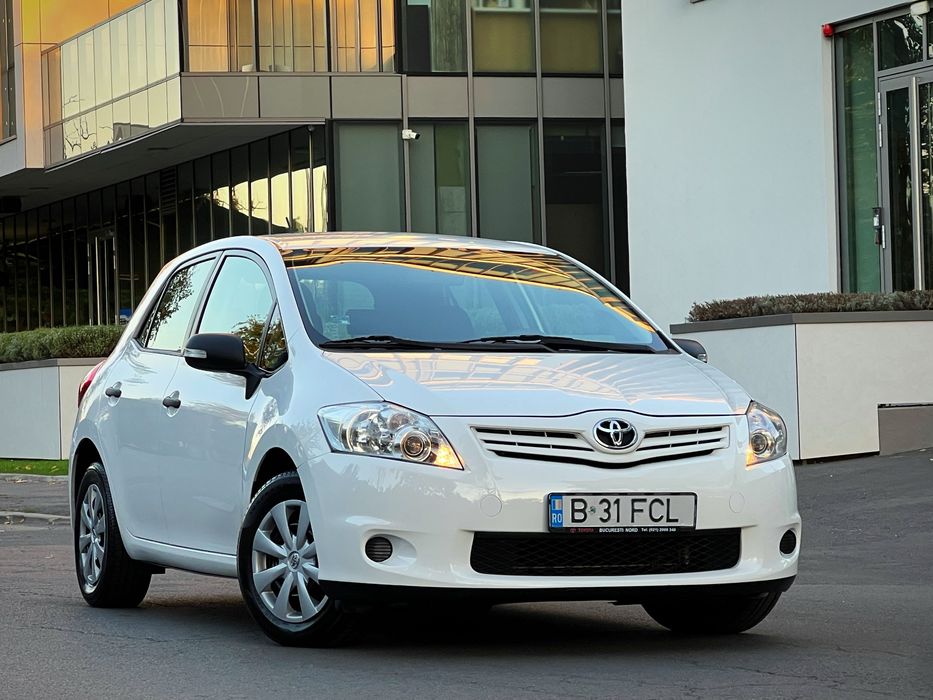 Toyota Auris 1.33 VVT-i 100Cp 6+1 Viteze(New:Doar55.000km)*Unic Prop!!