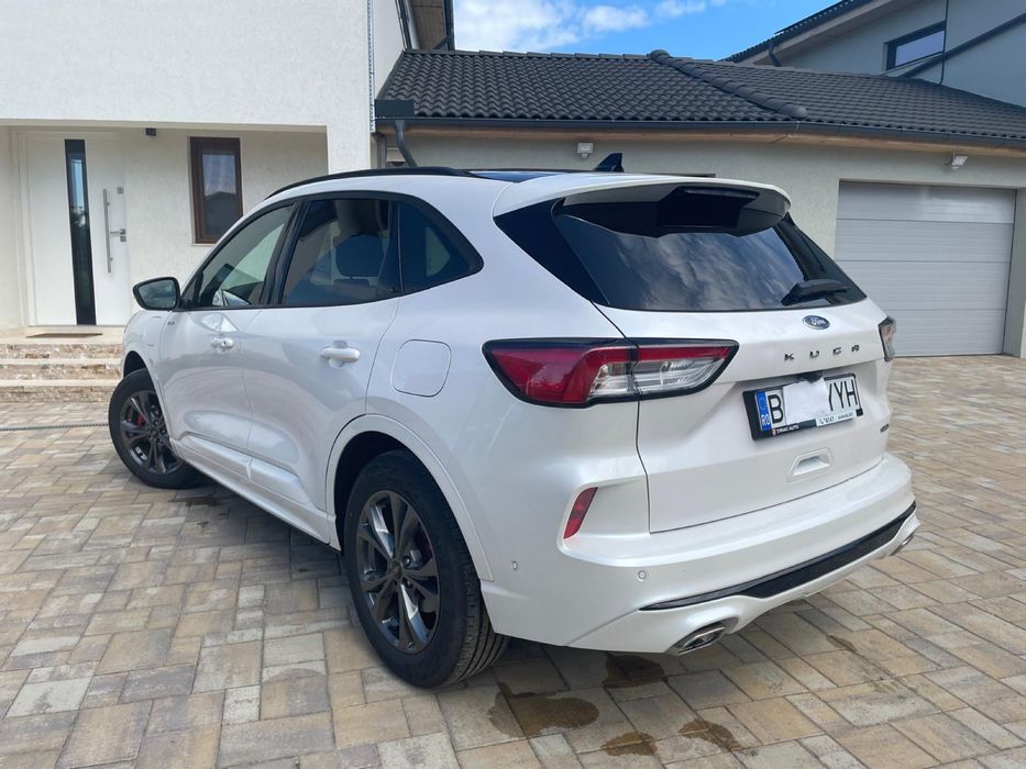 Ford Kuga ST Line X PHEV fabricatie 2023 garantie extinsa 2028
