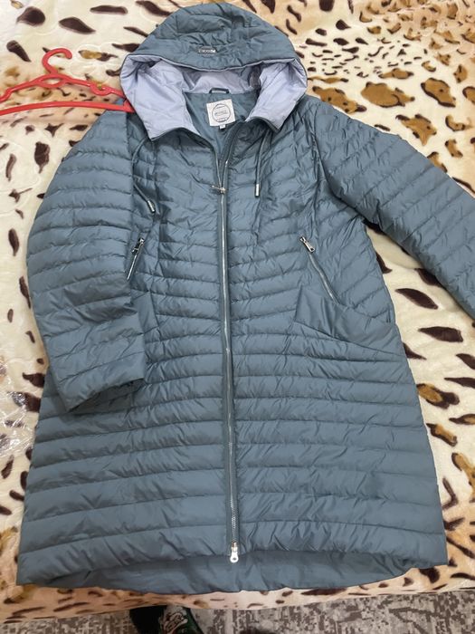 Продам куртку сотилади