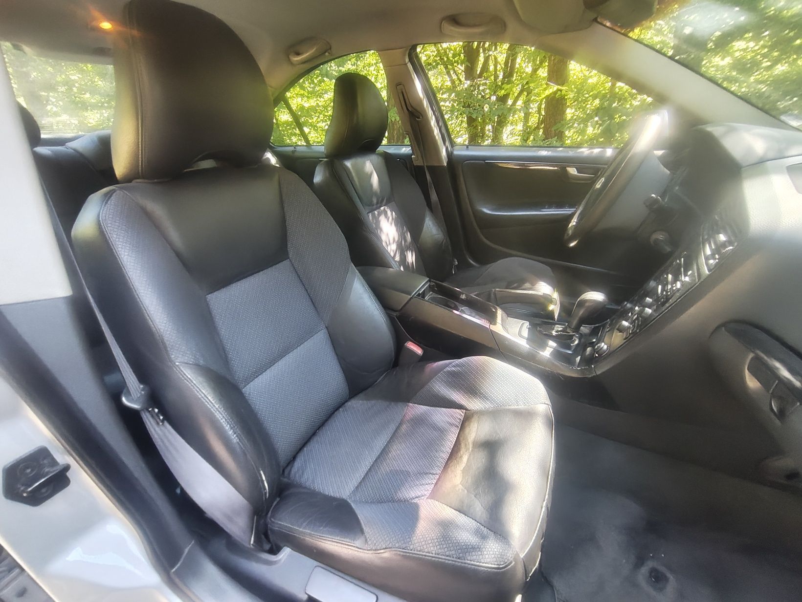 Volvo S60 2.4d5 automatic