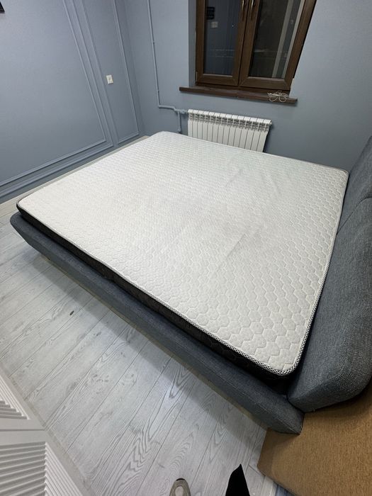 Продаю 2 матраса срочно !!!