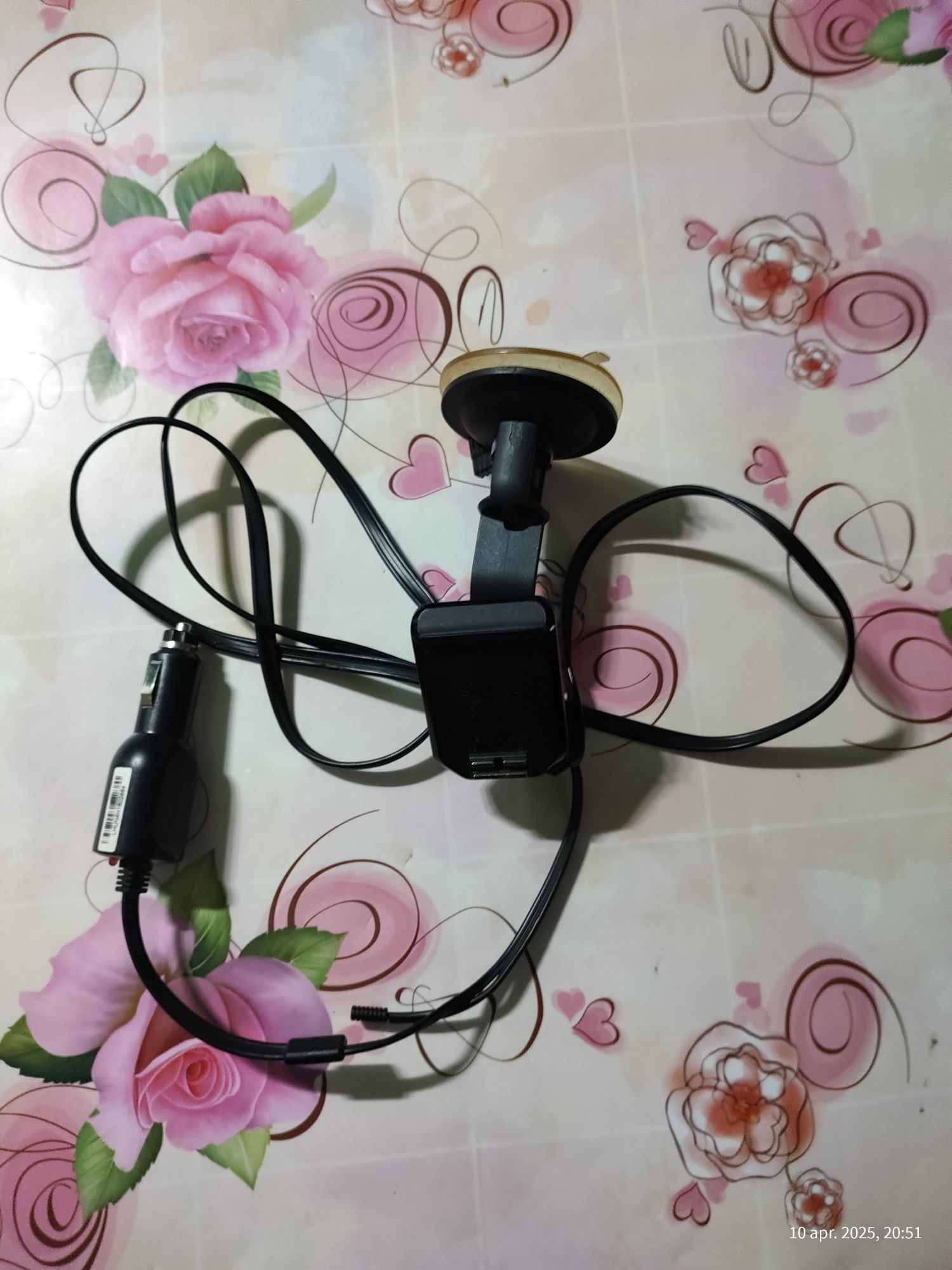 Pentru Gps Becker 6 L încărcător  cu tot cu ventuză