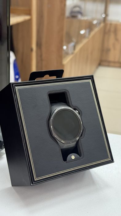 Huawei GT 5 pro с коробкой