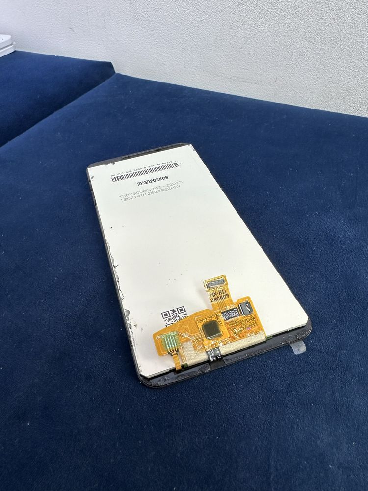 Huawei Y7 2018 дисплей без рамка