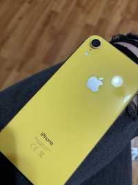 Vand iphone xr, culoare galben , sanatatea bateriei 84%