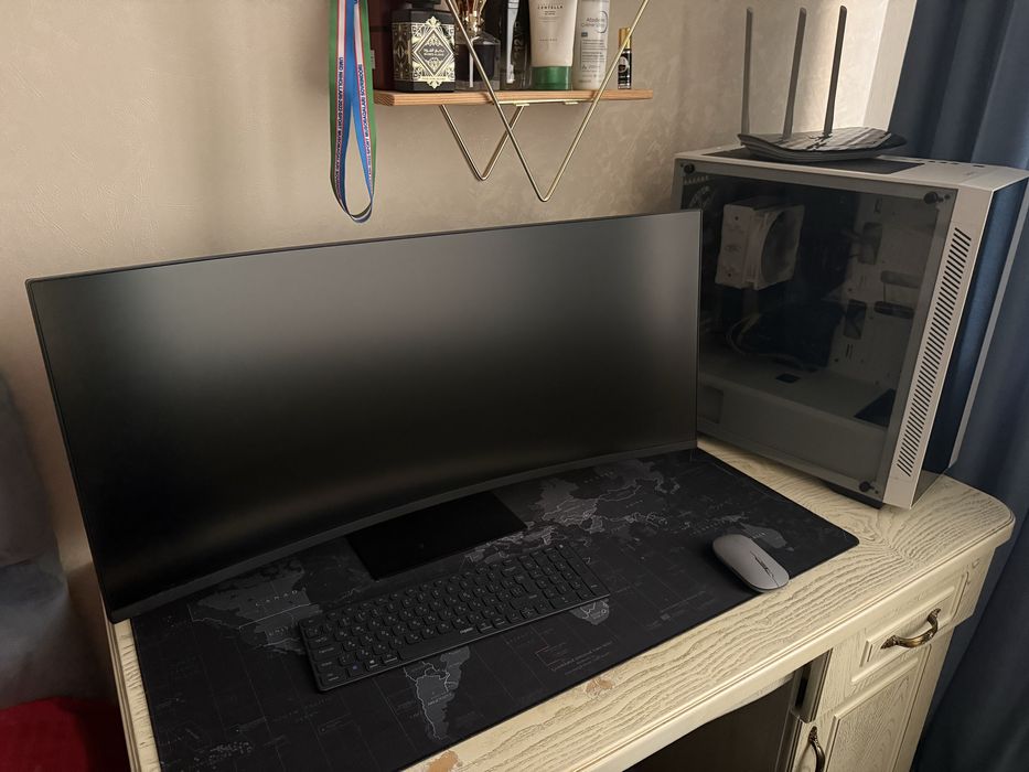 ПРОДАЕТСЯ новый пк с монитром , собран недавно