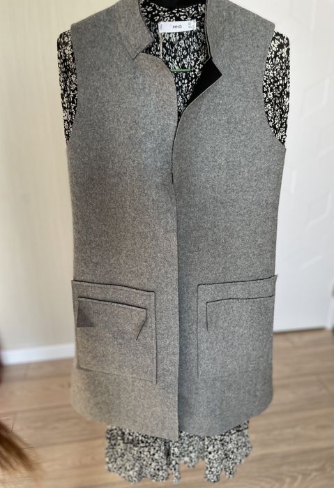 Жилет, безрукавка шерсть, кашемир