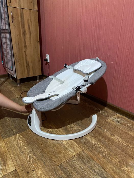 Качели детский  хороший состояние