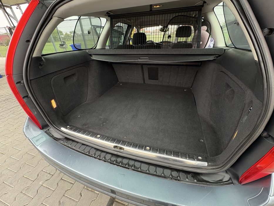 Vând Citroen C5 II 1,6 HDI