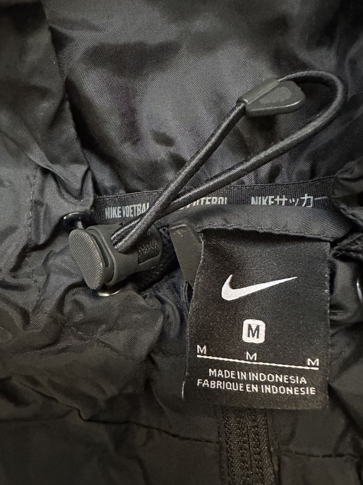 Nike Hoodie original горнище ветровка.M