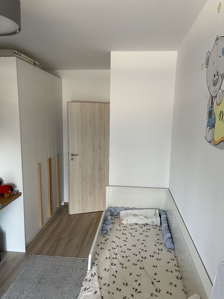 Apartament 3 camere + boxa