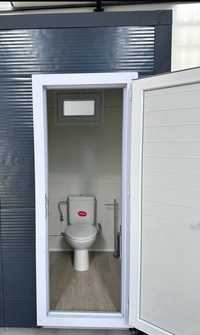 Cabina toaleta din panouri