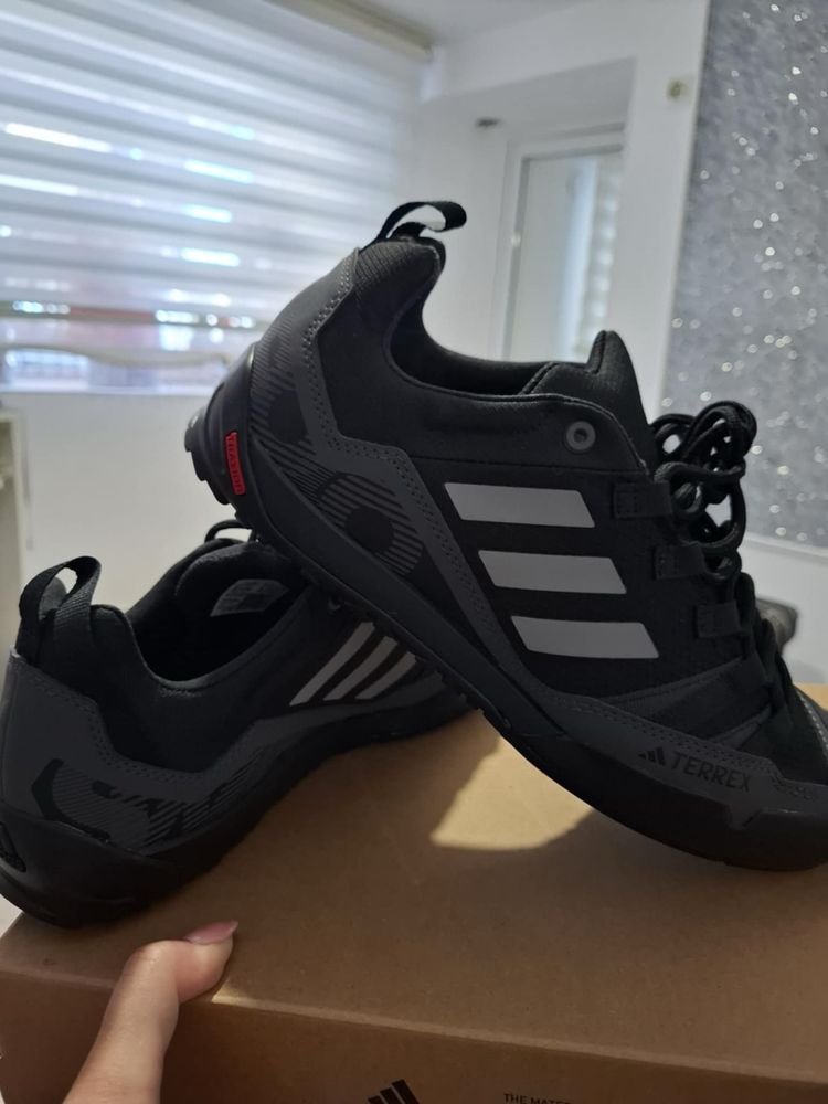 Обувки Adiddas Terrex 42 номер