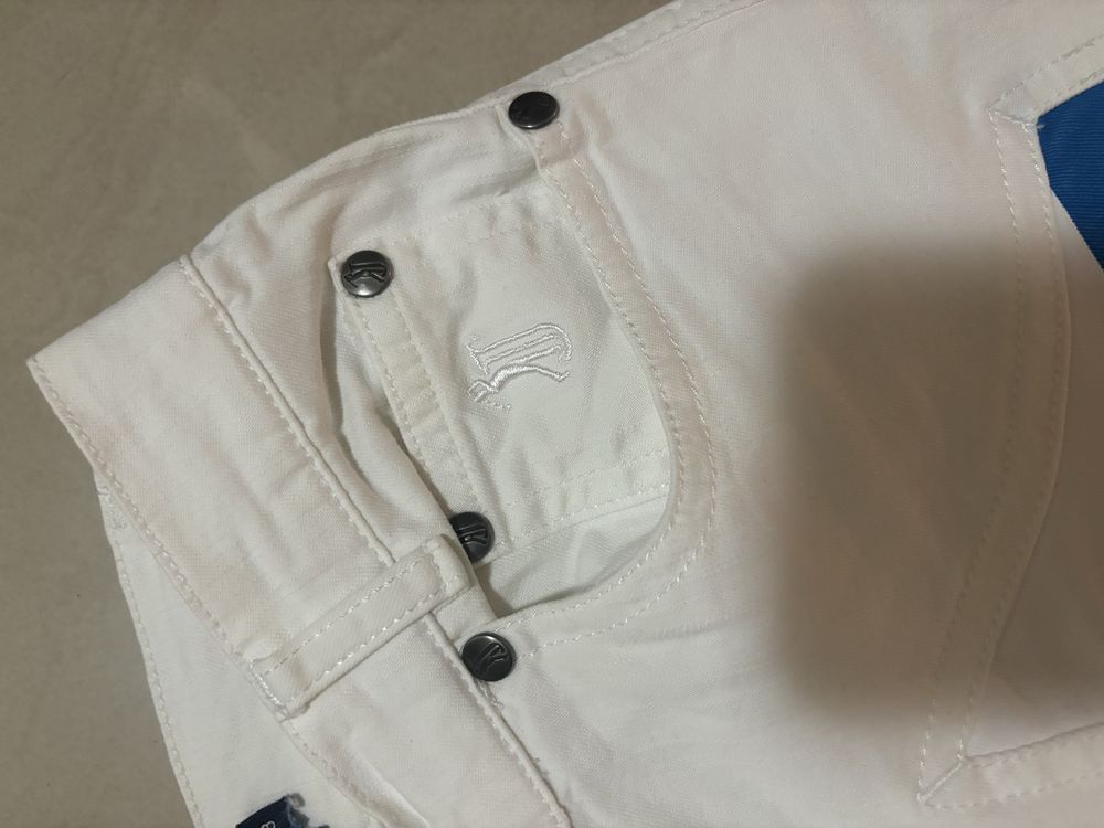 Дамски панталон бял номер 29 в отлично състояние