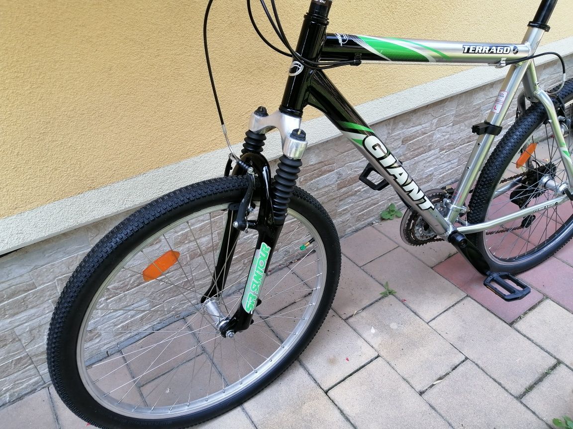 Алуминиев Giant 26 " Shimano Deore !