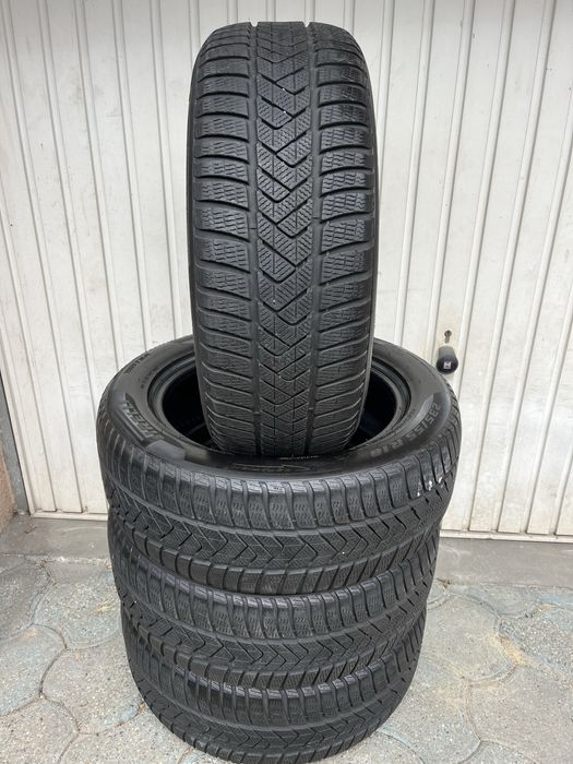 4 anvelope iarna 235/55 R18, Pirelli, 5-6mm profil raqms! DOT 2018!