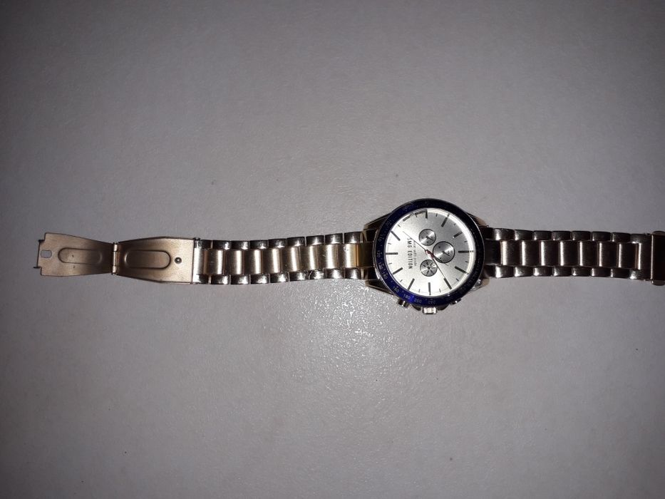 Ceas NewYorker impecabil