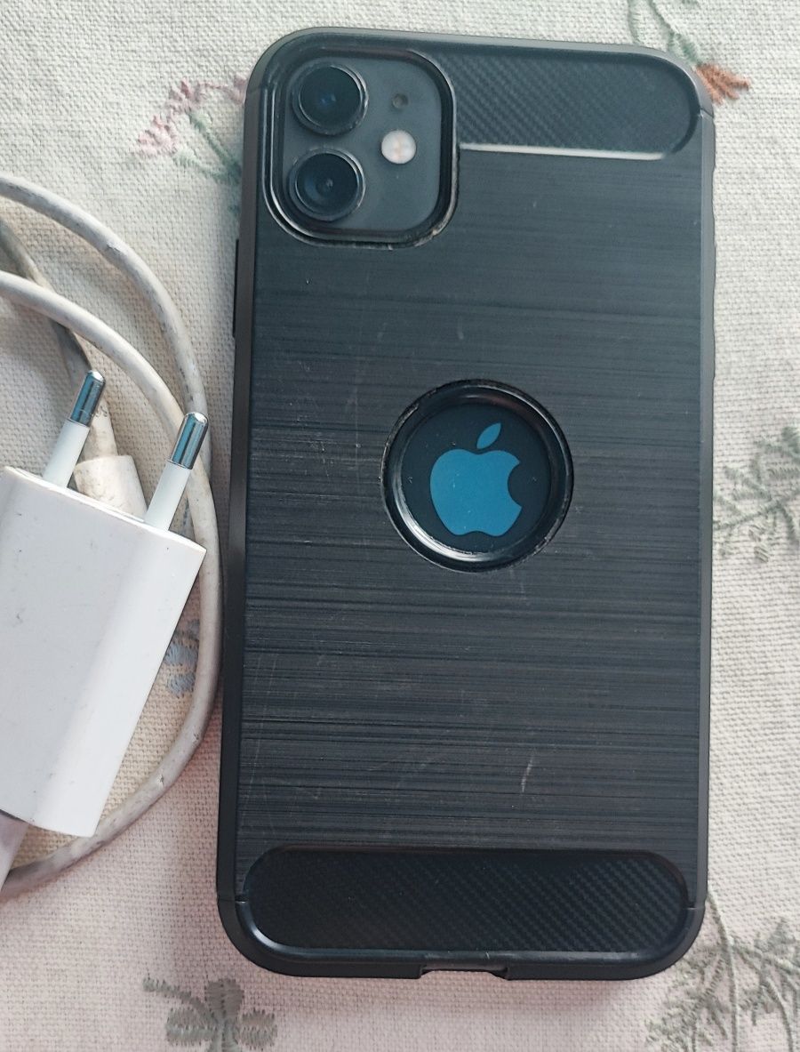 Запазен iPhone 11 256gb