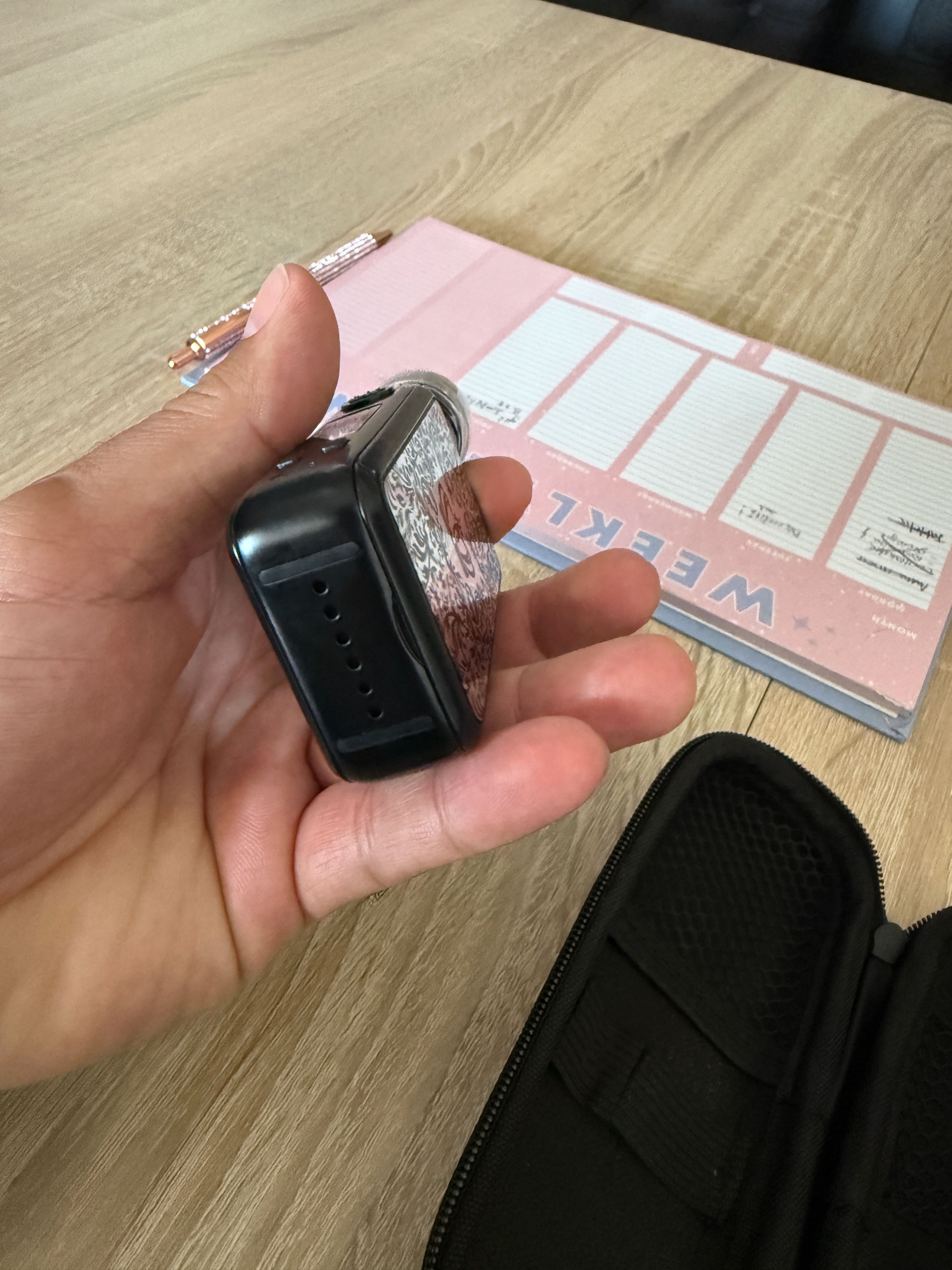 Vând  țigara electronică