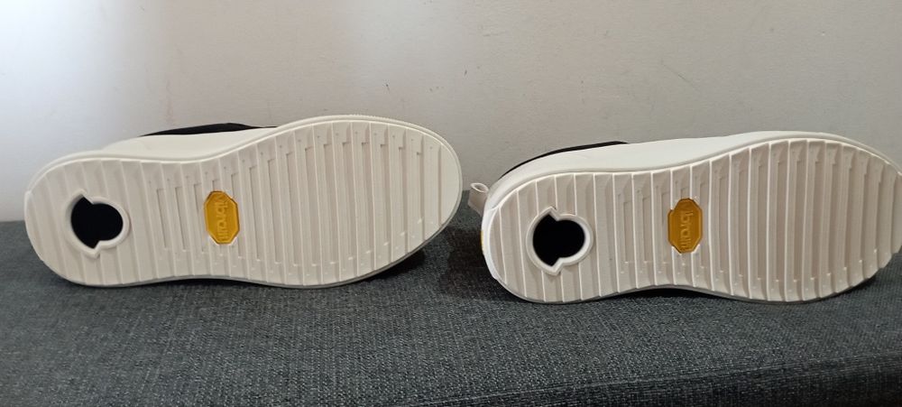 Нови мъжки обувки MONCLER 43 номер