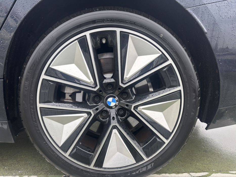 Bmw i3 40 L night sport