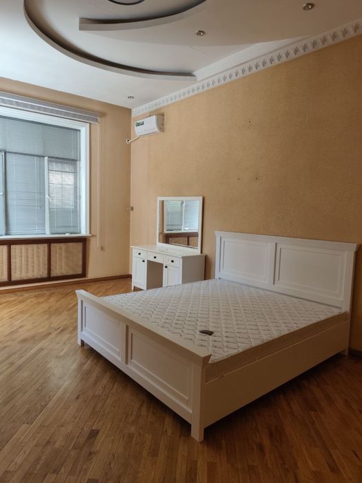 Аренда дома. От метро Горький 3 минуты. Можно под офис использовать