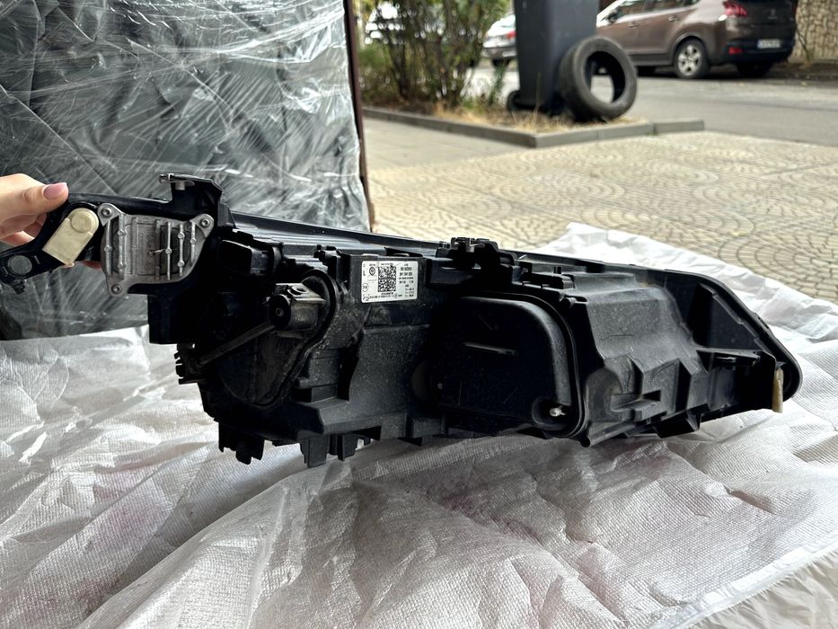 Ляв фар VW Golf 8 Full Led
